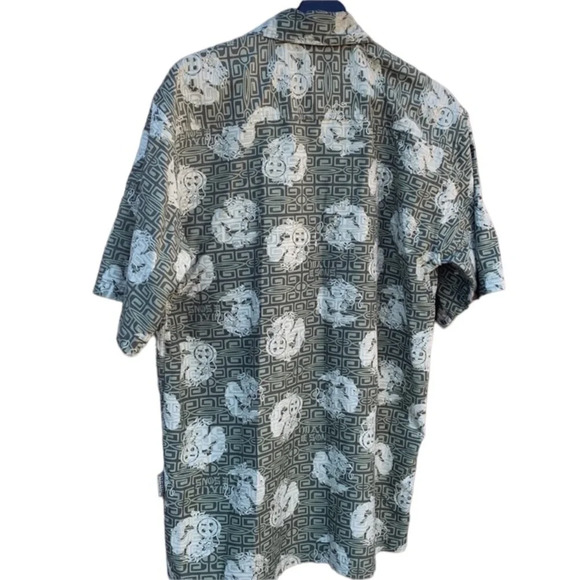 MAUI and Sons large Hawaiian style button up - Picture 2 of 3